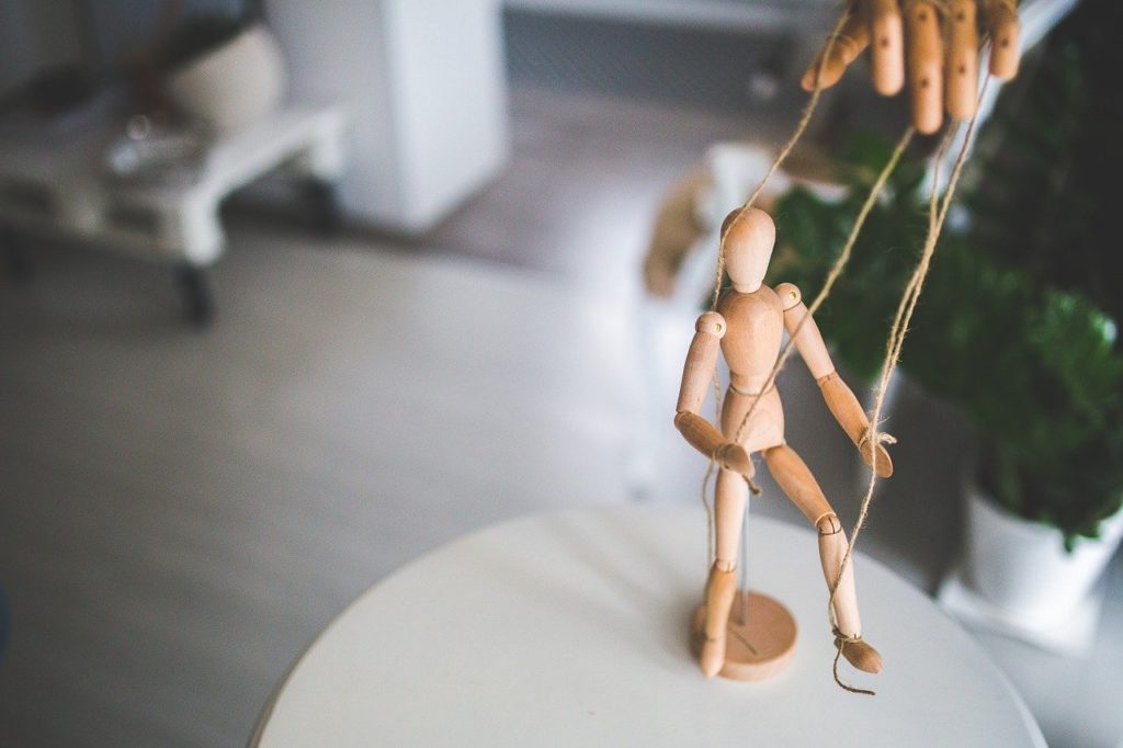 Wooden Mannequin 791720 1280 1024x682