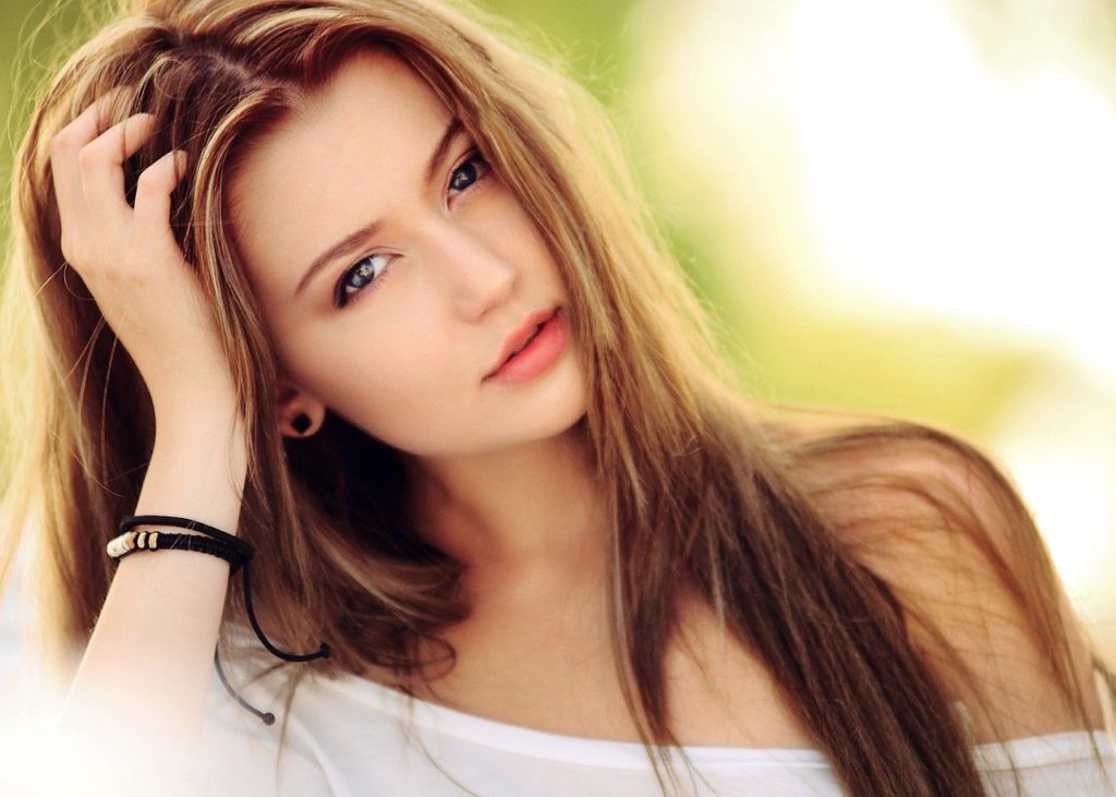 Woman 1948939 1280 1024x731
